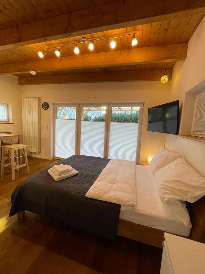 Ferienwohnung Im Stadtzentrum Von Bernau - Komfortable Wohnung Mit 2 Zimmern, Bad, Spuelmaschine, Waschmaschine, Komplette Kueche, Wlan, Terrasse, Ruhige Lage 베르나우 바이 베를린 외부 사진