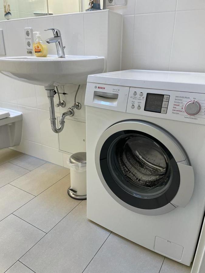 Ferienwohnung Im Stadtzentrum Von Bernau - Komfortable Wohnung Mit 2 Zimmern, Bad, Spuelmaschine, Waschmaschine, Komplette Kueche, Wlan, Terrasse, Ruhige Lage 베르나우 바이 베를린 외부 사진